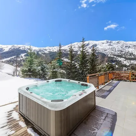 Himalaya , 10 Person With 5 Ensuite Bedrooms And Outdoor Jacuzzi In Centre